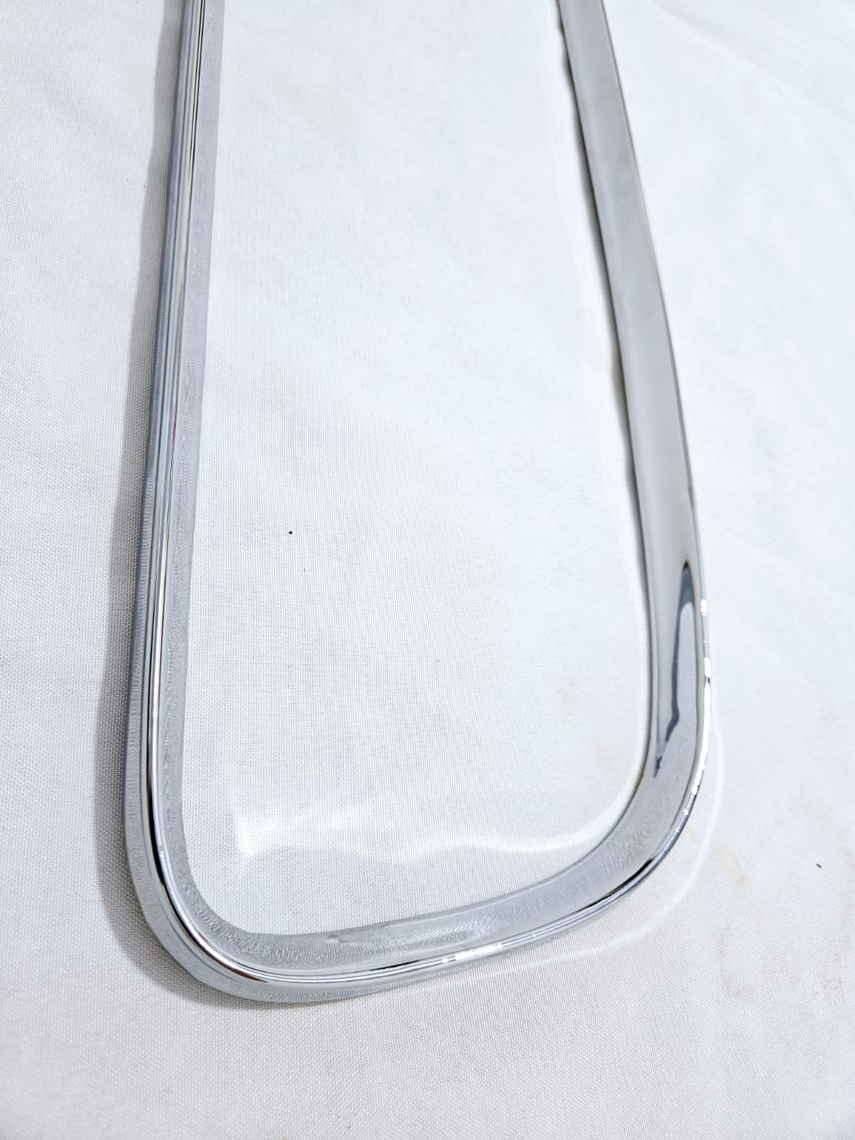 Frisos Contorno Da Grade Traseira Do Interlagos